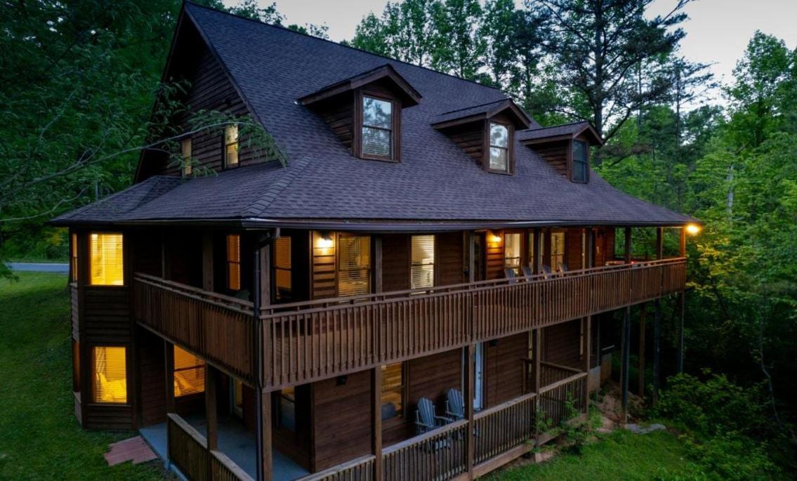 Rocky Top Lodge Gatlinburg Exterior photo